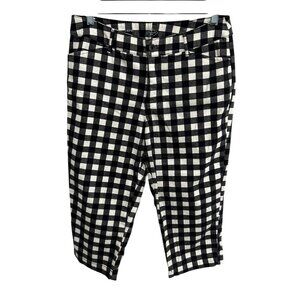 St. Johns Bay Black White Gingham Capri Pants With Stretch Sz 10